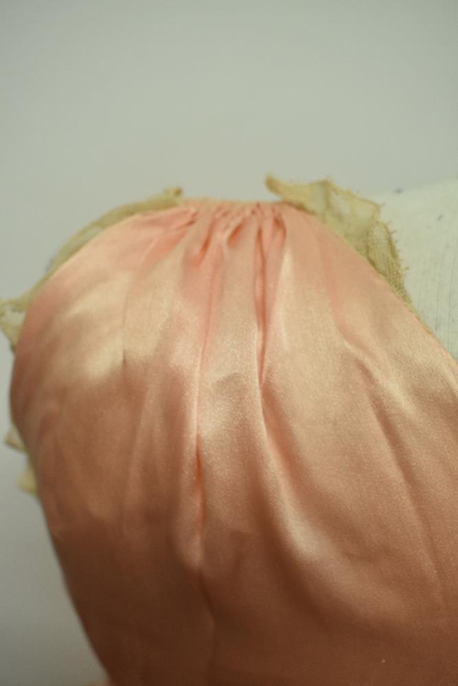 A 1920s pale pink silky 1920s nightdress, having adjustable ribbon fastening to waist, pretty lace - Image 11 of 14