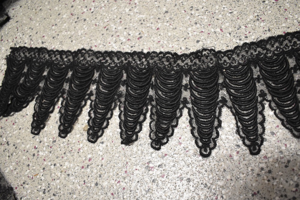 A collection of remnants of vintage and antique black lace and crochet, some have been removed off - Image 4 of 8