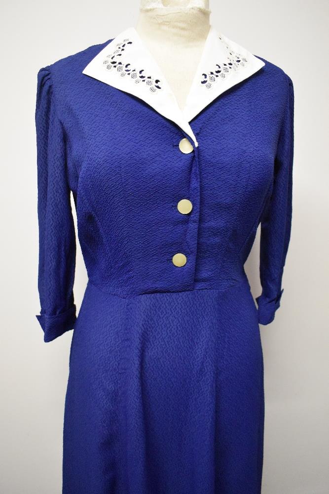 A Royal blue 1940s day dress, having buttons to front, side metal zip and white pique collar. - Image 2 of 6
