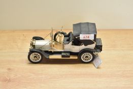 A 1991 Franklin Mint 1:24 scale Die-cast, 1912 Pickard Victoria with tag and certificates, in card