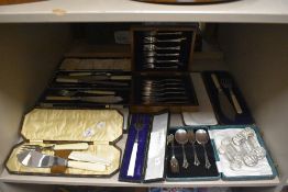 A mixed selection of boxed cutlery and flatware including a fish knife and fork set, two pairs of