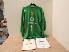 A 2005 Manchester United Goalkeepers Shirt bearing signature from Tim Howard with provenance from