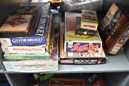 Ten vintage Games, TSR Dragon Lance, Waddingtons Cluedo, Monopoly without board & Scoop, MB Games Go