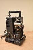 A Vintage Siemans projector with Meyor Gorlitz Kinon Superior 5cm lens in original fitted box