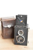 A Voigtlander Brillant reflex camera with Anastigmat Skopar 1:4,5 7,5cm lens