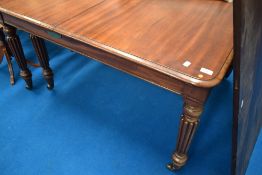 A Victorian mahogany banquetting table in the Gillows style, approx 131 x 113cm plus three