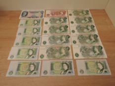 A collection of GB Banknotes, Five Pounds O'Brien H92 710399, One Pounds, Sommerset x 7, Page x2,