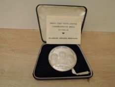 A Alec Brook Ltd HM Silver Medal, 1969 Moon Landing, Birmingham Hallmarks, in case with certificate
