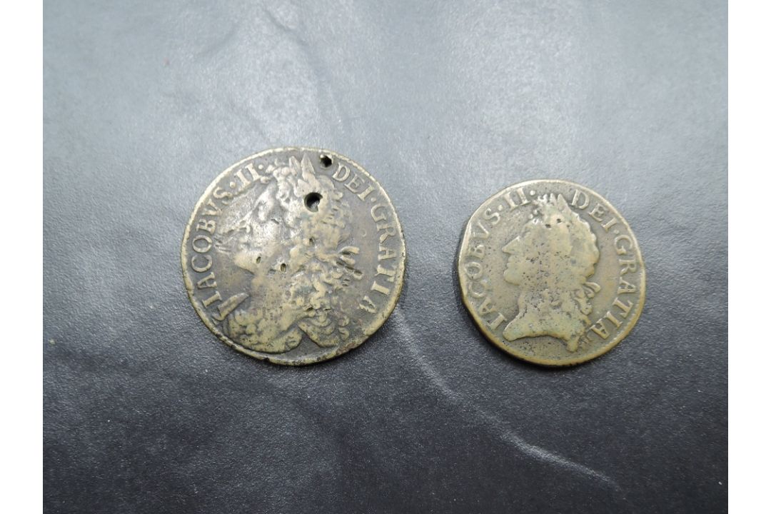 Two Irish Gun Money Coins, 1689 Large Half Crown XXX FeB, two small holes seen and 1690 Small Half - Image 2 of 2