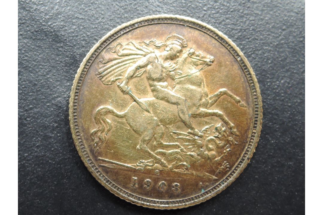 A 1903 George V Gold Half Sovereign, Royal Mint - Image 1 of 2