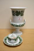 An early 20th Century Meissen commemorative Green Ivy patterned urn vase, measuring 30cm high with