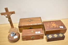 A late 19th/early 20th century inlaid walnut box, of hinged rectangular form with inlaid central