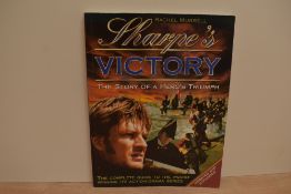 Literature. Bernard Cornwell. Murrell, Rachel - Sharpe's Victory. Carlton Books: 1997, expanded
