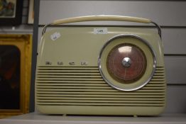 A 1950s retro AM-FM Bush radio, measuring 36cm long