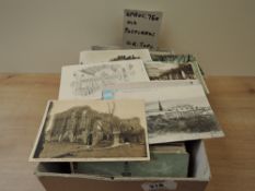 POSTCARDS, BOX OF APX 750 POSTCARDS, DEPICTING UK TOPOGRAPHICAL Box with an estimated or so 750