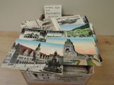 POSTCARDS, BOX WITH APX 750 POSTCARDS, FOREIGN, EUROPE, AFRICAS ETC Box with apx 750 cards largely