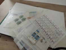 GB & WORLD STAMPS IN OLD SHOEBOX, ON & OFF PAPER, ALBUMS ETC Old shoebox with a mass of stamps, a