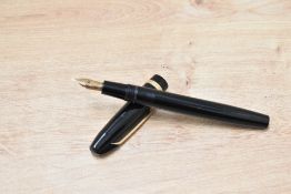 A Mabie Todd & Co Swan Warwick twist fill fountain pen in black having a Swan 3 K 14ct 585 nib.