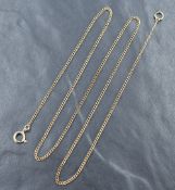 A yellow metal fine curb link chain, approx 22' & 3g