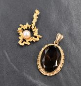 A 9ct gold mounted smoky quartz pendant, sold along with a modern 9ct gold and cultured pearl