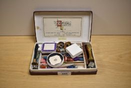 A J.W & Co Society Sealing Set, No.3, containing seals and perfumed waxes