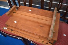 An artists easel box