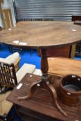 A 19th Century circular top pedestal occasional table, diameter approx. 63cm
