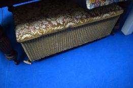 A vintage Lloyd Loom Ottoman, approx. 90 x 40 x 40cm