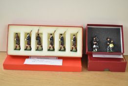 A boxed set of 6 lead and painted Athol Highlanders Soldiers along with a Britains 00130