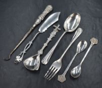 A George V silver childrens' spoon and fork set, marks for Sheffield 1927, maker Cooper Brothers &