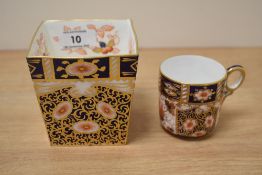 A Victorian William Brownfield porcelain Imari patterned cachepot, of tapering square section form