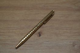 A Sheaffer Fashion II ballpoint pen in gold plated marquetry pattern