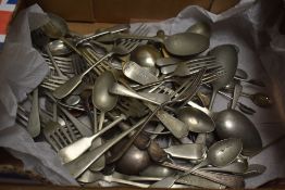 A box of fiddle pattern and other flatware