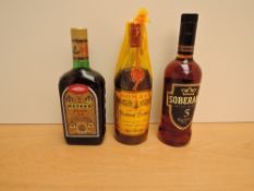 Three bottles of Brandy, Metaxa Golden Age Grand Prix 1915, Duty Free Import, 40% vol, 0.7L,
