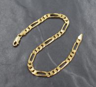 A 9ct gold figaro link chain bracelet, 21cm, 8.1g