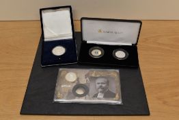 A 1986 Egyptian Mint House 5 Silver Pound 'Holy Kaabah' in capsule and case with certificate along