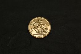A 2016 Queen Elizabeth II Gold Sovereign, George & Dragon, Royal Mint