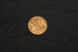 A 1911 George V Gold Half Sovereign, George & Dragon, Royal Mint