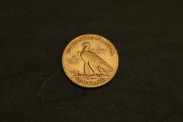 A 1914 USA Ten Dollar Gold Coin, 13 Stars, Indian Head