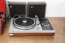 A vintage Phillips Stereo 908 with speakers