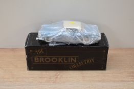 A Brooklin Models The Brooklin Collection 1:43 scale die-cast, BRK 32 1953 Studebaker Two Tone
