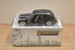 A Brooklin Models The Brooklin Collection 1:43 scale die-cast, BRK 141 1937 Lincoln K 7 Passenger