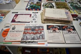 A collection of Manchester United Memorabilia including 1957-58 Season United Review Number 21 vs