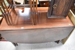 A late 19th or early 20th Century mahogany gateleg dining tabe, width approx. 127cm