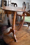 A Victorian mahogany pedestal occasional table, diameter approx. 50cm