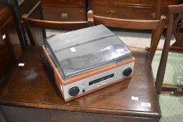A modern compact turntable tuner amplifier