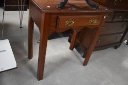 A George III design mahogany low boy/side table with moulded rectangular top over single drawer with