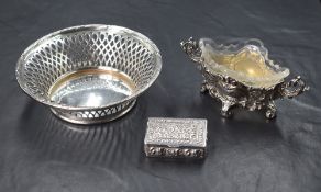 A small modern imported silver snuff-box, moulded and embossed with foliate decoration, marks for