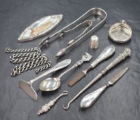 A George VI silver child's food pusher having decorative thread to the terminal, marks for