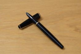 A boxed Parker 17 Lady Standard aerofill fountain pen in black with gold trim. Chalk marks present